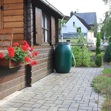 Goldener Mond Mastershausen